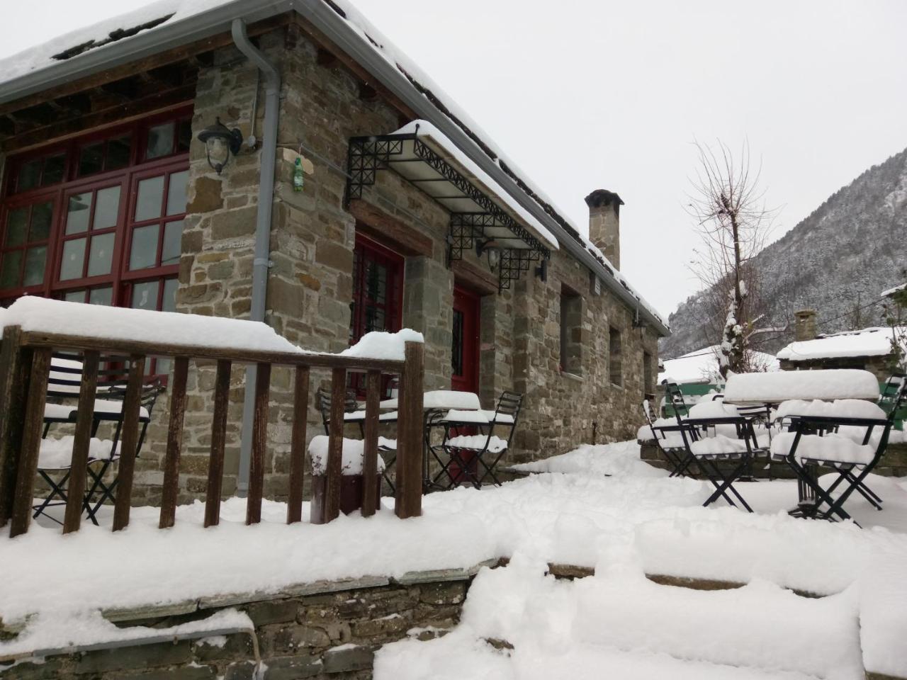 Art Deco Bed & Breakfast Bed & Breakfast Dikorfo Bagian luar foto
